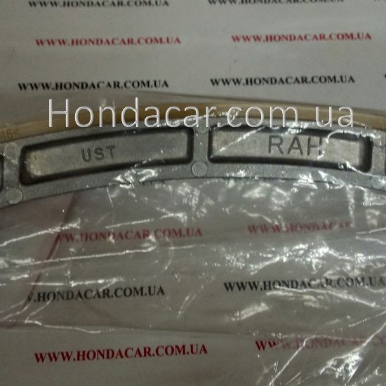 Успокоитель цепи ГРМ задний Honda 14520-RAH-H01