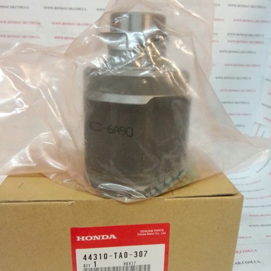 Шрус внутренний правый Honda 44310-TA0-307