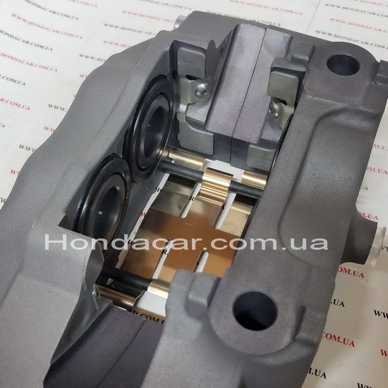 Передний левый тормозной суппорт Honda 45019-SJA-A02