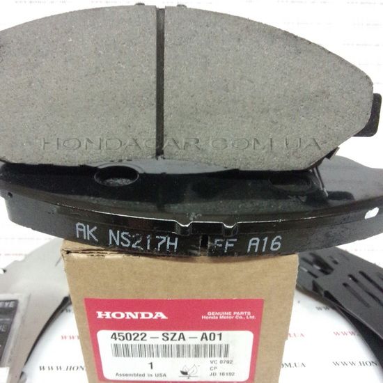 Тормозные колодки передние Honda 45022-SZA-A01