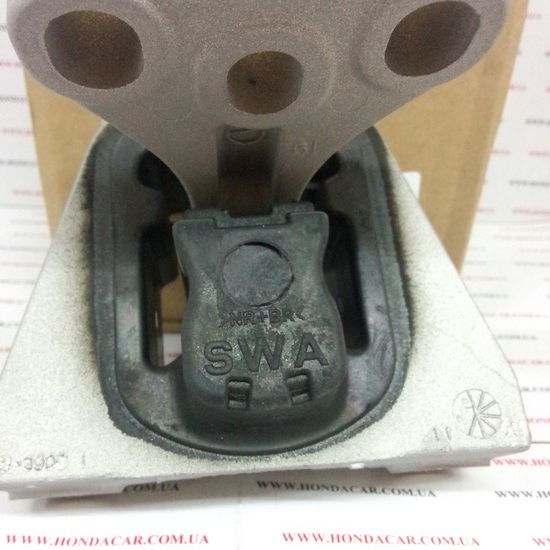 Подушка двигателя левая (КПП) Honda 50850-SWA-A81