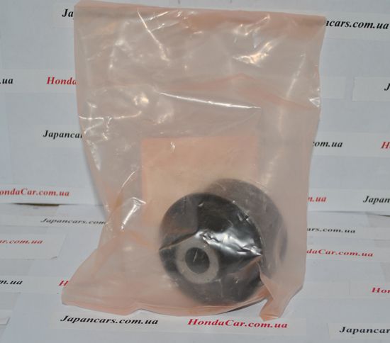 Сайлентблок рычага переднего передний Honda 51391-S5A-801