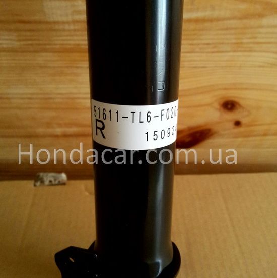 Амортизатор передний правый Honda 51611-TL6-F02