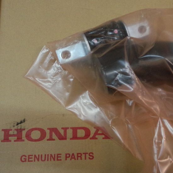 Рычаг задний продольный правый Honda 52370-S9A-A02