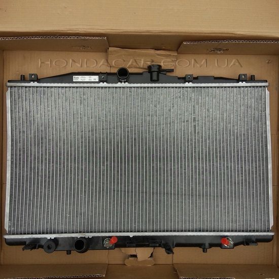 Радіатор охолодження двигуна Nissens 68112