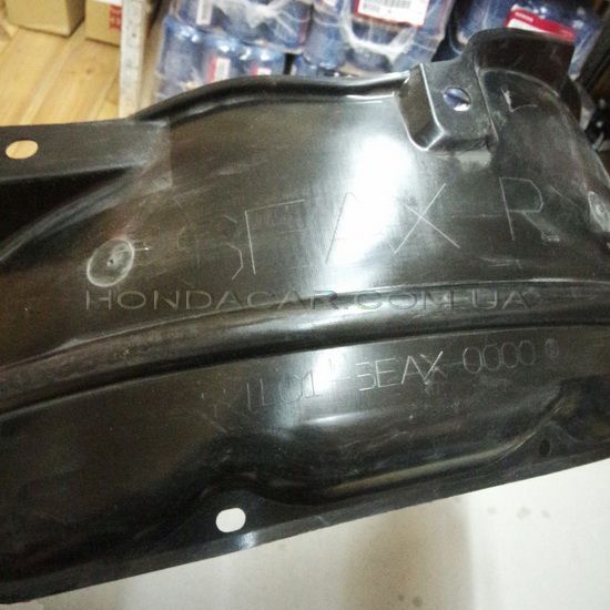 Подкрылок передний правый Honda 74101-SEA-010