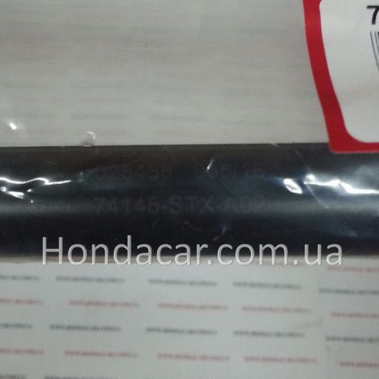 Комплект стойки капота правый Honda 74145-STX-A02