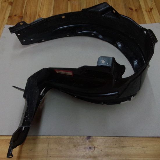 Подкрылок передний левый Honda 74151-SEA-010