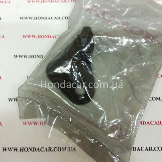 Левая петля стойки капота Honda 74165-T2G-A00