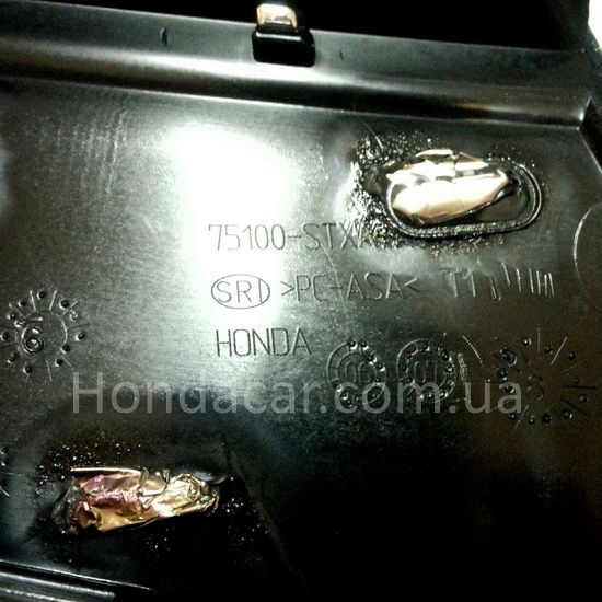 Решетка радиатора Honda 75100-STX-A01ZA