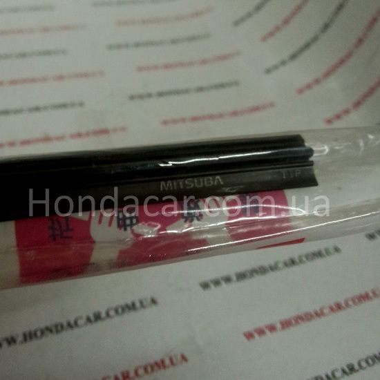 Резинка щетки стеклоочистителя пассажирская (375 MM) правая Honda 76632-SEA-J11