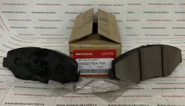 Тормозные колодки передние Honda 45022-TEA-T00