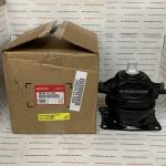 Подушка двигателя передняя Honda 50830-TZ5-A03