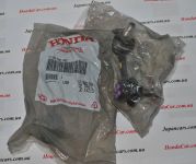 Стойка стабилизатора передняя правая Honda 51320-SNA-A02