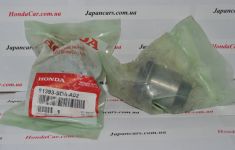 Сайлентблок переднего нижнего рычага задний Honda 51393-SDA-A02