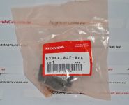 Сайлентблок заднего нижнего поперечного рычага задний Honda 52364-SJF-004
