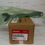 Рычаг задний верхний Honda 52390-SWA-A00