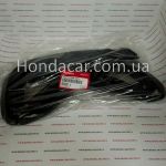 Уплотнитель двери передней правой Honda 72310-TBA-A01